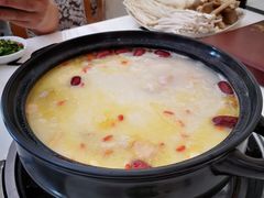 -叶记猪肚鸡(宝安椰林湾店)