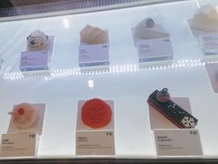 -Fridi Patisserie Cafe