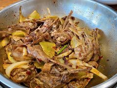 主打的干锅鸭头-安诚居干锅鸭头(八角店)
