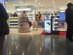 -关西国际机场直营免税店