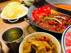-萍姐火锅·公路夜市(武汉首店)
