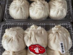 -白玉兰食品(中山公园龙之梦店)