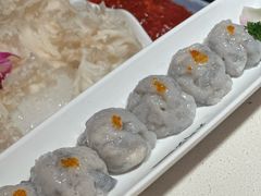 -老牌坊云南鱼豆花火锅(哈西万达店)