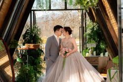 -雪中彩影婚纱摄影·微光艺术中心