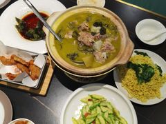 -皇宫大酒店