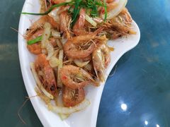 -覃记海鲜美食餐厅