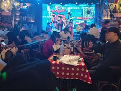 -胡桐里音乐酒馆(孝南店)