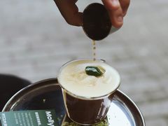 Molly&nbsp;Molly茉莉花-村口大树(长乐路店)