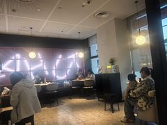 -必胜客(松雷店)