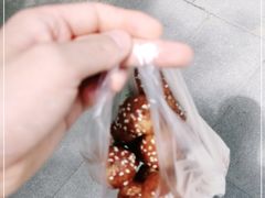 -邓记新一代糖油果子(四川煤管局供销公司职工宿舍店)