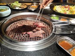 -韩烧牛中牛·甄选黑牛烤肉(黑金店)