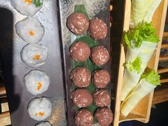 -老牌坊云南鱼豆花火锅(爱建店)