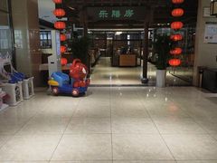 -郑庄脂渣海鲜楼(九水路店)