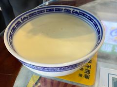 -广信牛奶甜品世家(台东店)