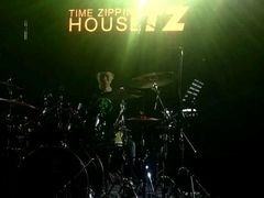 -TZ House音乐现场(茅台店)