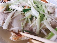 白肉罩火烧-金卯白肉罩火烧