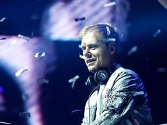 -欧米亚派对酒吧(绵阳店)