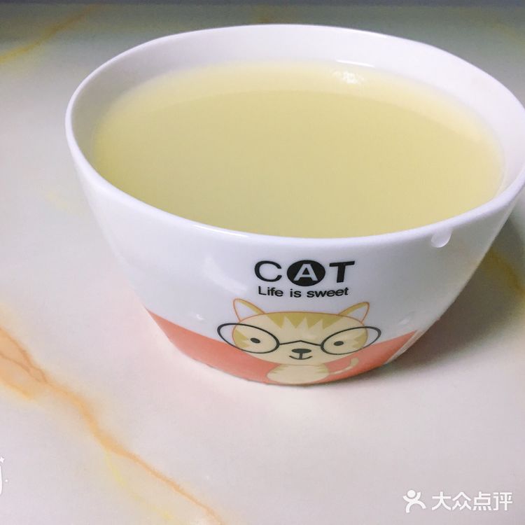 上班族的必备，一碗养胃小米粥