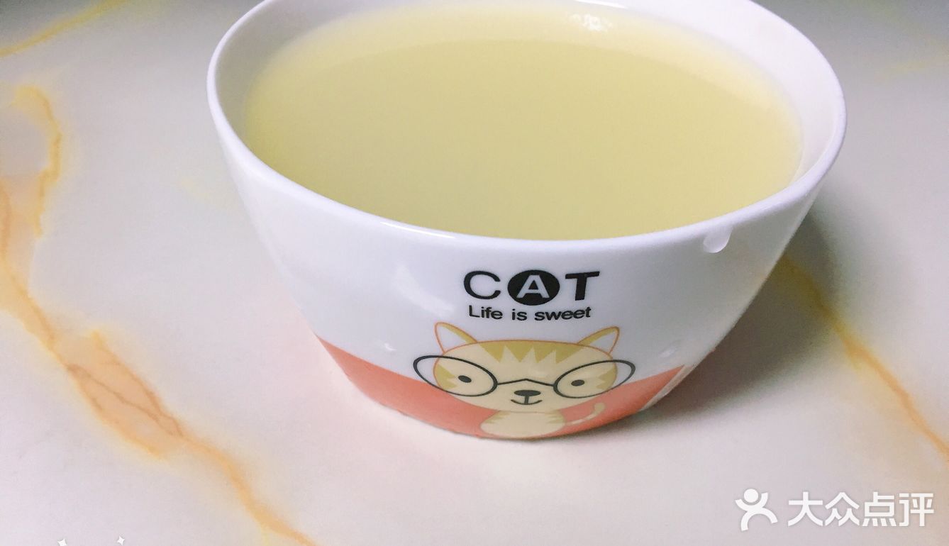 上班族的必备，一碗养胃小米粥