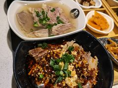 -新仙清汤牛腩(铜锣湾店)