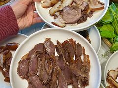-老鼎万春卤菜(五代传承创始老店)