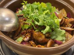 -胡须佬鸡煲四季火锅店(石厦西村直营店)