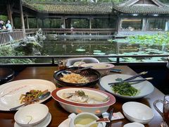 -乾园.魏庐湖景餐厅(花港店)