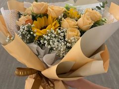 -亭亭鲜花店(中山北路店)