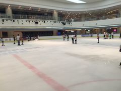 -冠军冰场CHAMPION RINK(环球银泰城店)