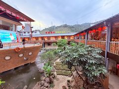 -年辉渔村·非遗传承餐厅(新丰江店)