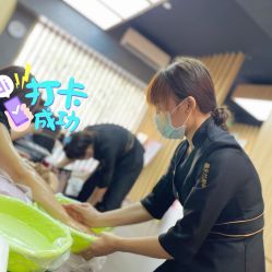 -馨米兰美甲美睫