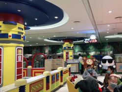 -meland亲子乐园·派对·研学(淄博万象汇店)