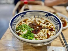 大同小炖肉面-老九圆山西面馆(CBD店)