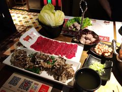 -左庭右院鲜牛肉火锅(新梅广场店)