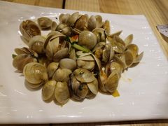 -宝燕海货工场(长江国际店)