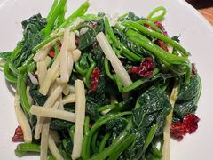 酸笋干椒炒红薯叶-桂小厨广西菜(印象城店)