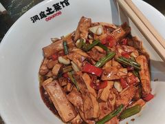 -洞庭土菜馆(易发广场店)