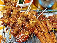 -老街烧烤大排档·地道湖北菜·龙虾馆(汉口火车站店)