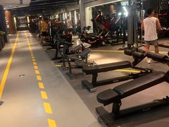 -银吉姆健身(平江万达馆)