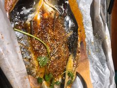 蒜香巴沙鱼-鱼来顺纸上烤鱼