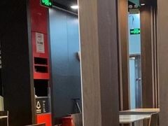 -麦当劳(深圳北站高铁店)