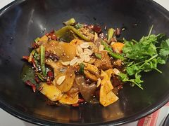 -醉人椒麻辣香锅(王府井喜悦店)