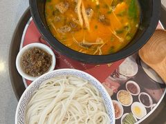 -妈妈故事米线(市府恒隆店)