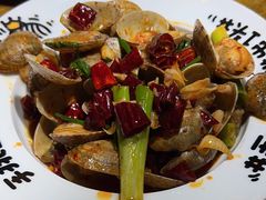 -喝丢一只鞋海鲜烧烤·海肠捞饭(市场店)