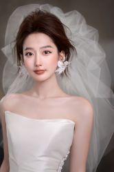 -艾米丽婚纱礼服
