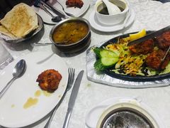-葛尼沙印度餐厅 (镇明路店)