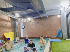 -IBOBI亲子游泳俱乐部(华侨城中心)