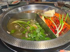 -廖掌柜·重庆鲜货火锅(上海首店)
