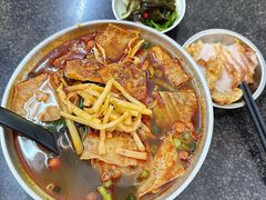 -丫丫桂林米粉(学府店)
