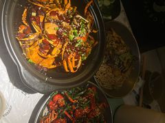 -巴厘龙虾·榜首油焖大虾(音乐学院·沿江酒馆店)